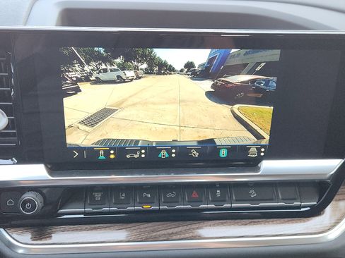 New 2026 Chevrolet Silverado 2500 LT w/ Trail Boss Package image 6