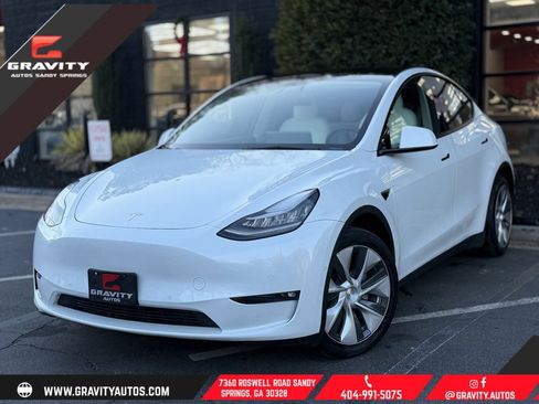 Used 2021 Tesla Model Y Long Range image 1