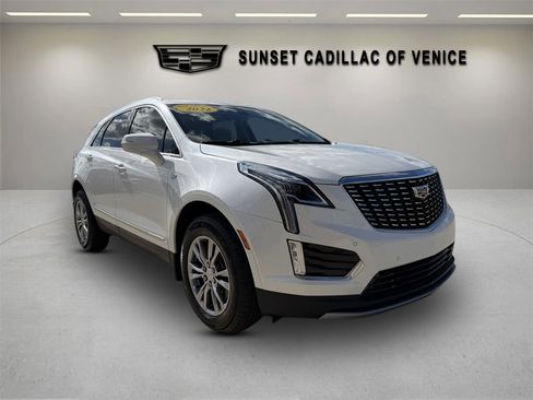 Used 2022 Cadillac XT5 Premium Luxury image 1