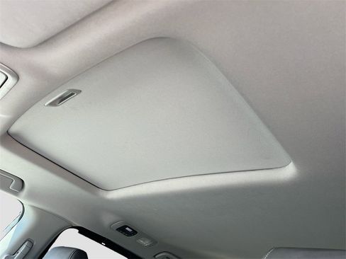 Used 2024 Honda Odyssey EX-L image 34