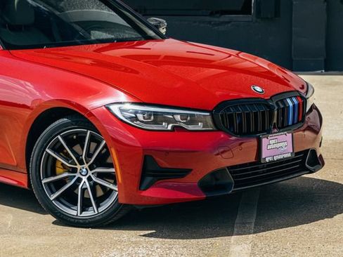Used 2020 BMW 330i Sedan w/ Convenience Package RWD image 19