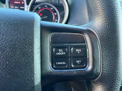 Used 2013 Dodge Journey SXT FWD image 21