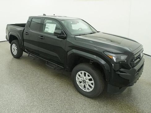 New 2025 Toyota Tacoma SR image 13
