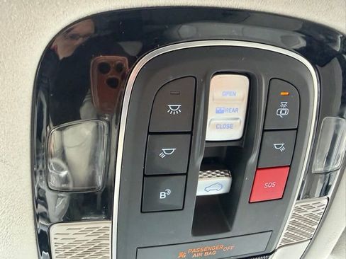 Used 2024 Hyundai Palisade Calligraphy image 28