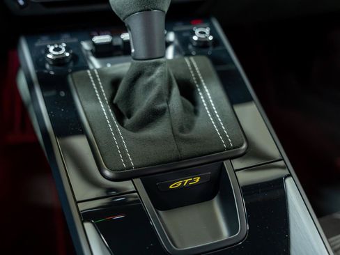 Used 2022 Porsche 911 GT3 RWD image 98