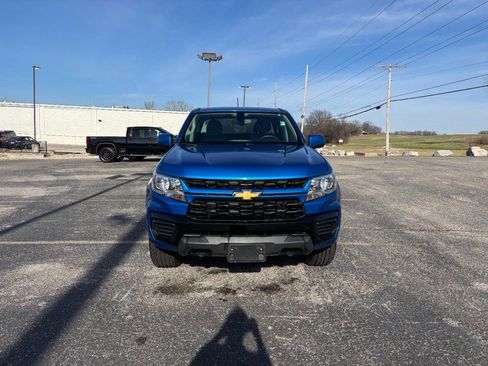 Used 2022 Chevrolet Colorado W/T w/ Custom Special Edition image 8