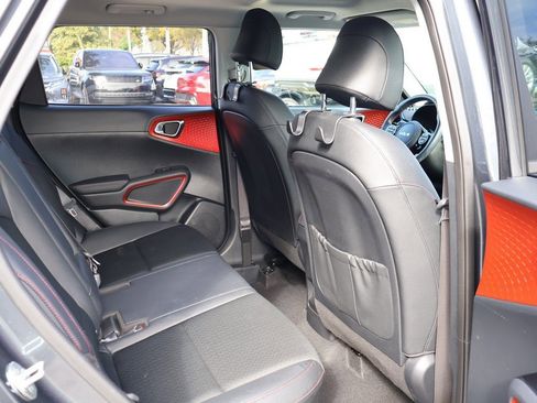 Used 2023 Kia Soul GT-Line w/ GT-Line Technology Package image 32