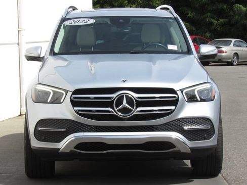 Used 2022 Mercedes-Benz GLE 350 4MATIC image 3