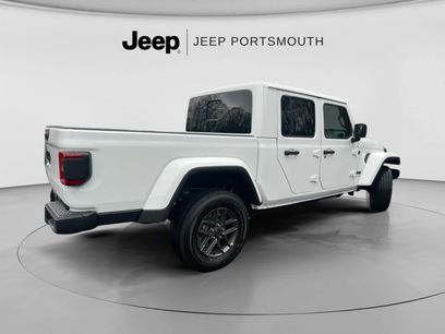 New 2026 Jeep Gladiator Sport