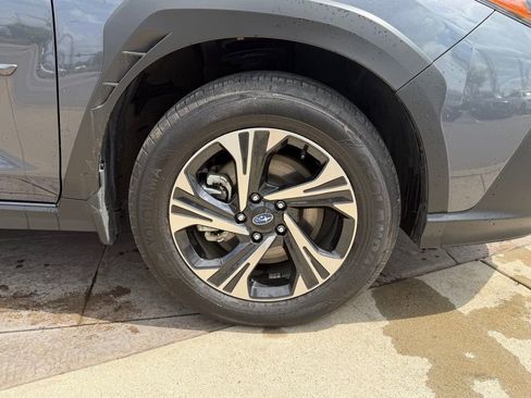 Used 2025 Subaru Crosstrek 2.0i Premium image 12