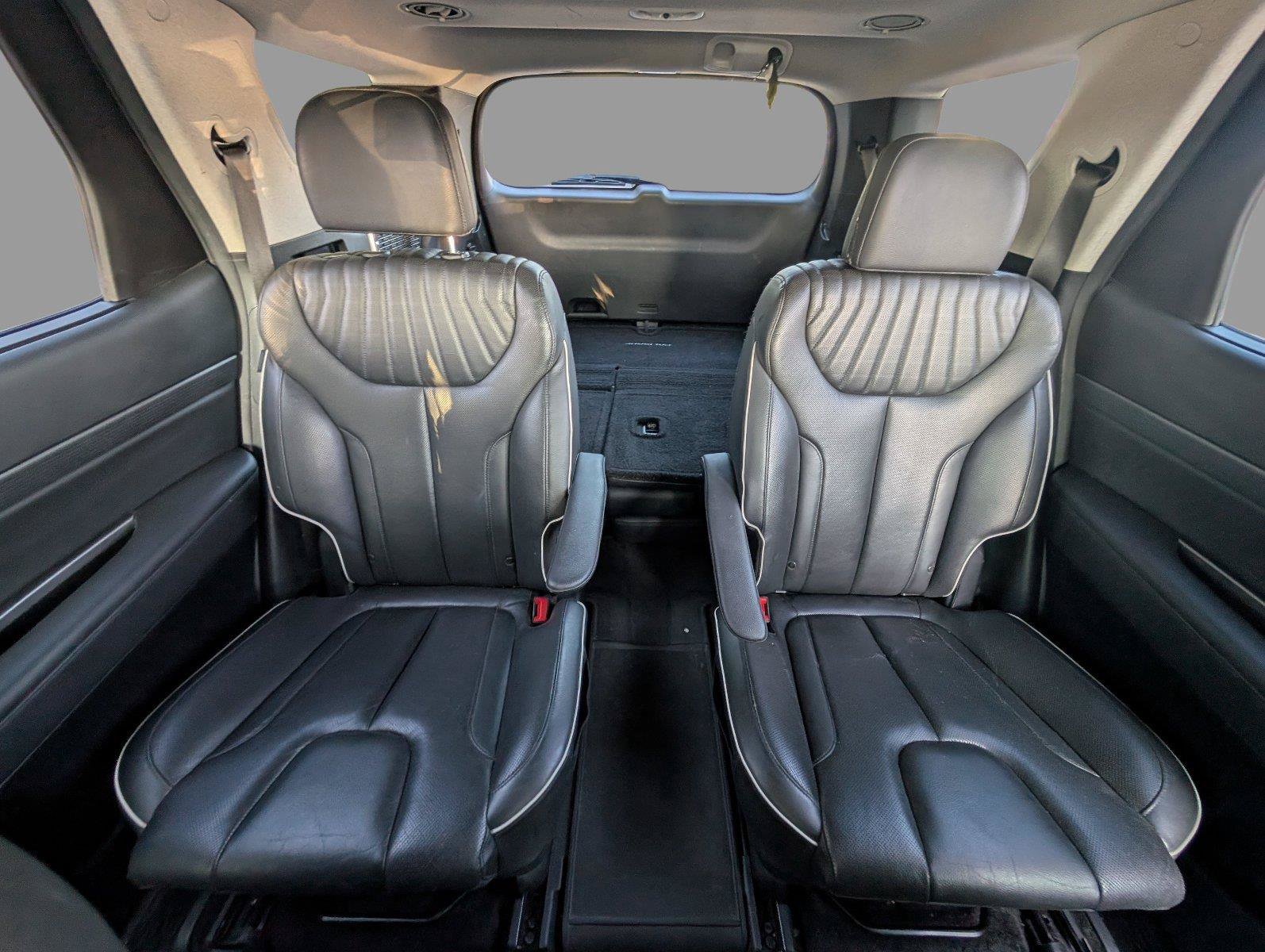 Used 2023 Hyundai Palisade Limited FWD image 31