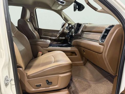 Used 2020 RAM 3500 Limited image 28