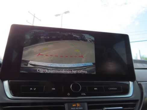 Used 2023 Nissan Altima 2.5 SR w/ SR Premium Package FWD image 20