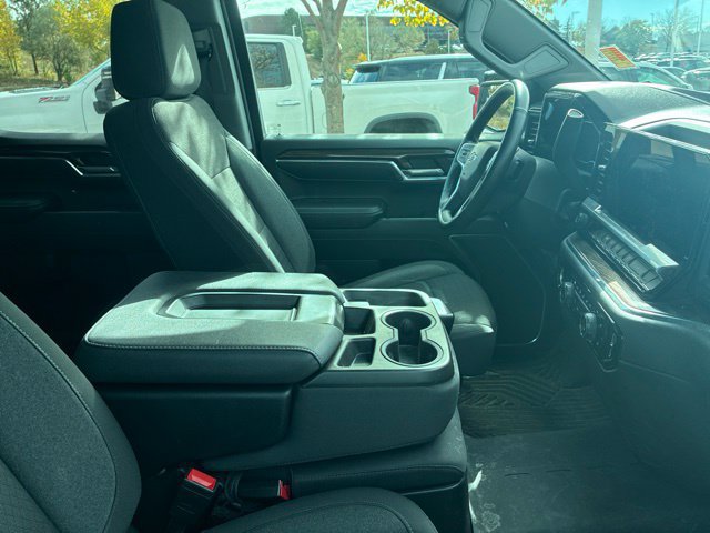 Used 2023 Chevrolet Silverado 1500 RST AWD/4WD image 5