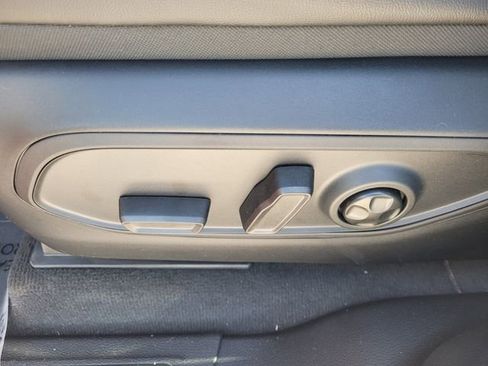 New 2025 Jeep Grand Cherokee L Limited w/ Black Appearance Package image 4