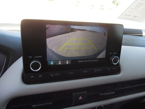 Certified 2024 Honda HR-V LX image 19