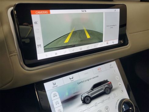 Used 2020 Land Rover Range Rover Velar R-Dynamic HSE image 18