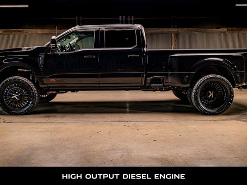 Used 2026 Ford F350 Platinum w/ Platinum Plus Package image 6