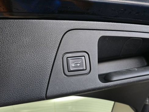 Used 2020 Buick Envision Premium AWD/4WD image 20