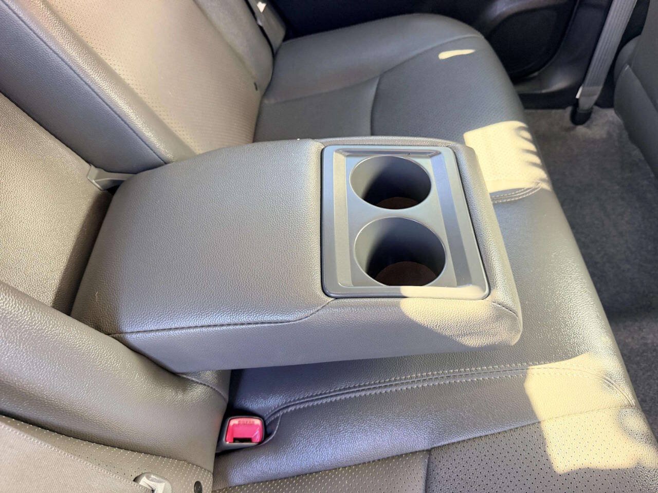 Used 2014 Toyota Prius Two FWD image 27
