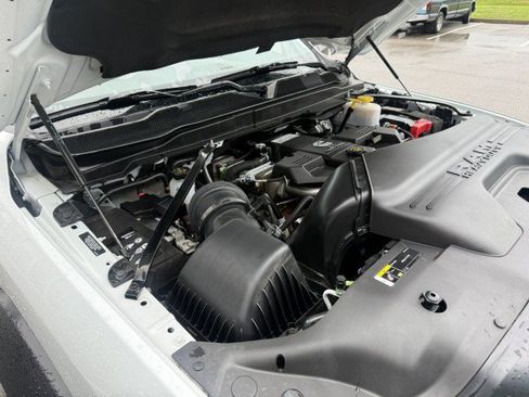 Used 2024 RAM 4500 Tradesman RWD image 18