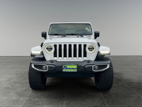Used 2020 Jeep Wrangler Unlimited Sahara image 3