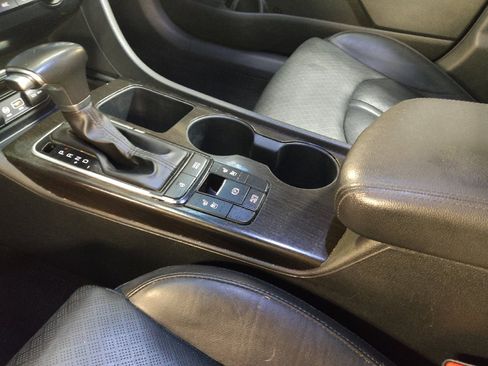 Used 2019 Kia Optima EX w/ EX Premium Package image 26