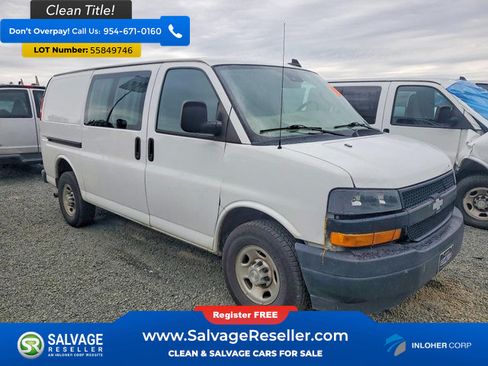 Used 2021 Chevrolet Express 2500 w/ Driver Convenience Package RWD image 5