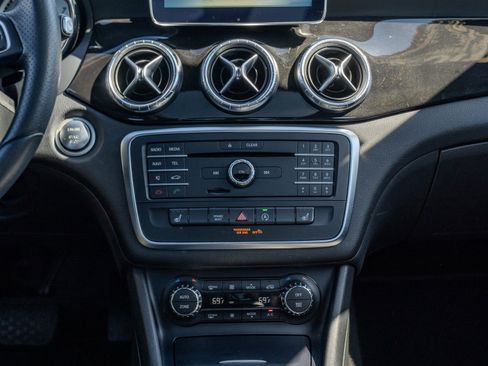 Used 2016 Mercedes-Benz CLA 250 4MATIC image 24