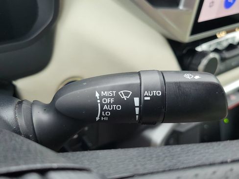 Used 2022 Toyota Tundra Capstone AWD/4WD image 28
