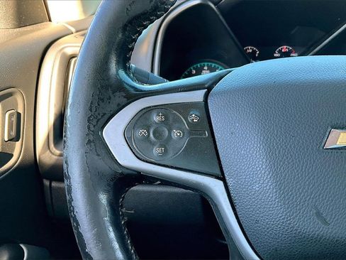 Used 2022 Chevrolet Colorado LT w/ Fleet Safety Package image 20