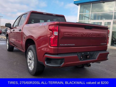 Used 2020 Chevrolet Silverado 1500 Custom w/ Custom Value Package image 5