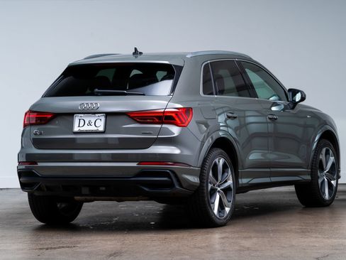 Used 2021 Audi Q3 2.0T Premium Plus w/ Premium Plus Package AWD/4WD image 6
