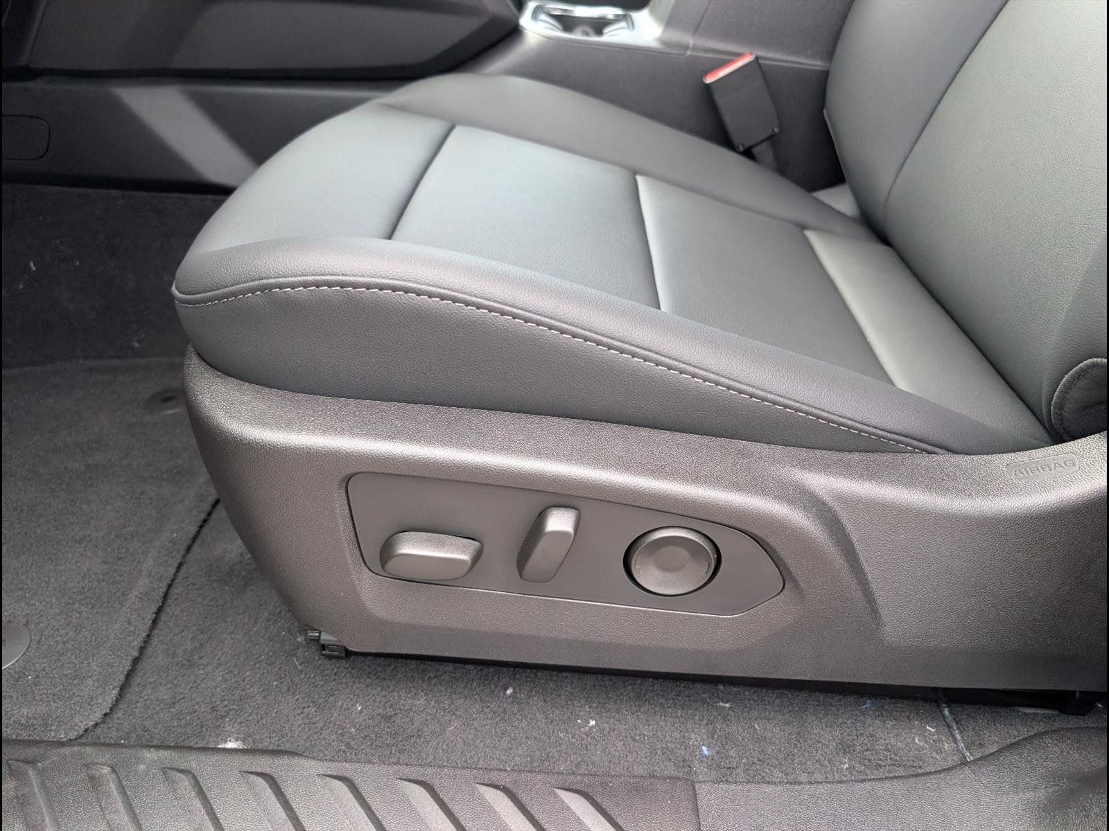 New 2026 GMC Canyon Elevation w/ Convenience Package AWD/4WD image 12