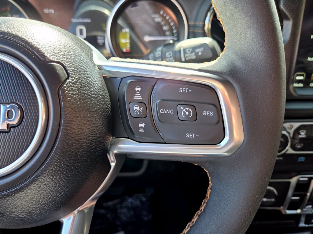 Certified 2023 Jeep Wrangler Unlimited Sahara AWD/4WD image 34