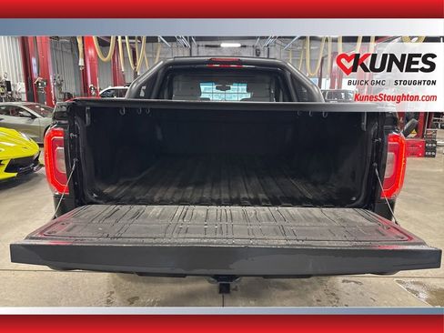 Used 2017 GMC Sierra 1500 SLT w/ All Terrain X Package image 17