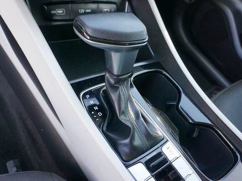 Used 2022 Hyundai Tucson SE FWD image 15