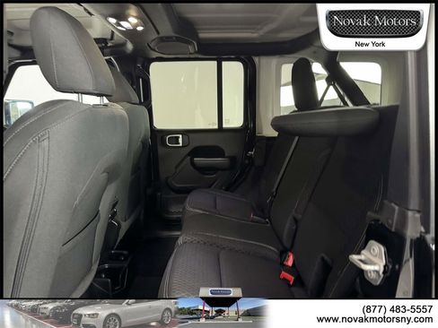 Used 2021 Jeep Wrangler Unlimited Sport S image 12
