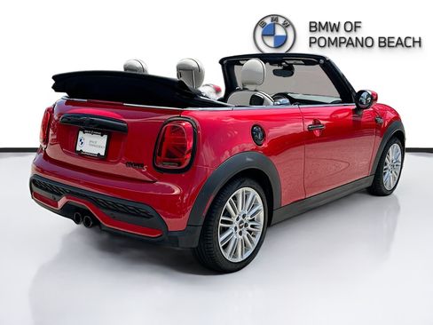 Used 2024 MINI Cooper S FWD image 7