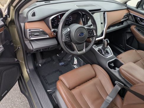 Used 2023 Subaru Outback Touring image 9