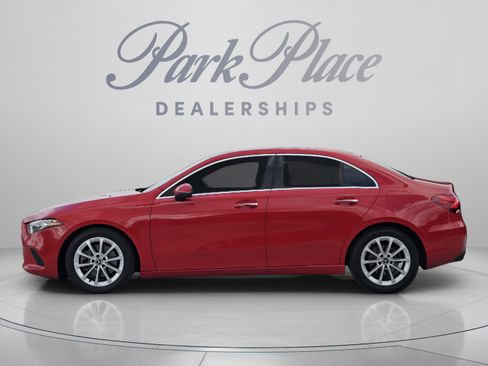 Used 2020 Mercedes-Benz A 220 image 2