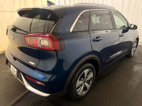 Used 2019 Kia Niro LX image 14