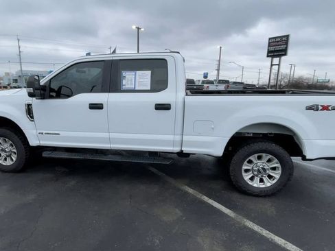 Used 2022 Ford F250 XLT AWD/4WD image 7