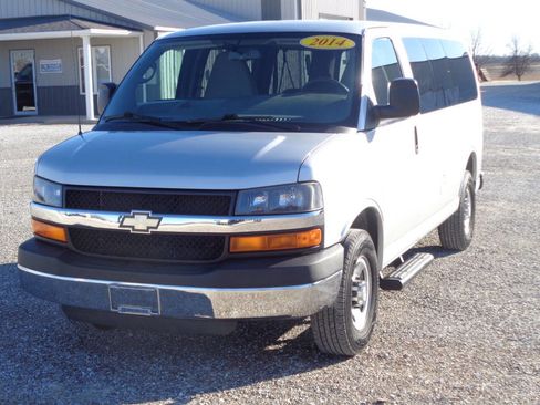 Used 2014 Chevrolet Express 3500 LT w/ LT Preferred Equipment Group RWD image 1