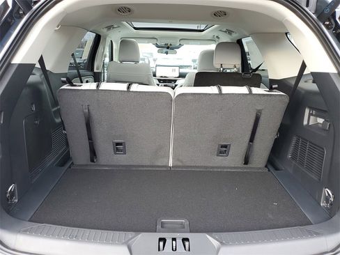 New 2026 Ford Explorer Active w/ Active Comfort Package image 31