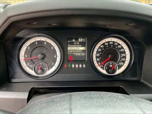 Used 2014 RAM 3500 Tradesman w/ Power & Remote Entry Group image 21