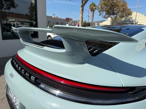 Used 2025 Porsche 911 Carrera RWD image 26