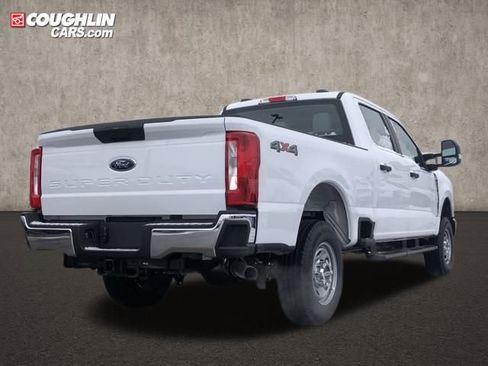 New 2026 Ford F250 XL w/ XL Chrome Package image 9