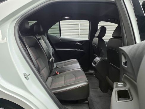 Used 2022 Chevrolet Equinox RS AWD/4WD image 16