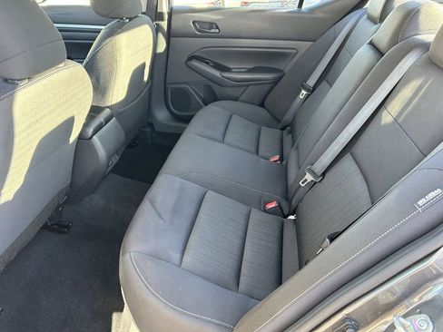 Used 2023 Nissan Altima 2.5 SV image 13